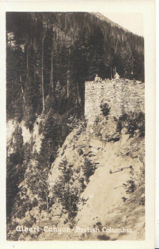 Canada Postcard - Albert Canyon - British Columbia - Real Photograph - Ref 3661A