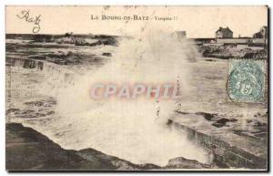 Old Postcard Bourg de Batz Storm!
