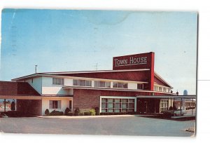 Albany New York NH Postcard 1962 Townhouse Motor Hotel