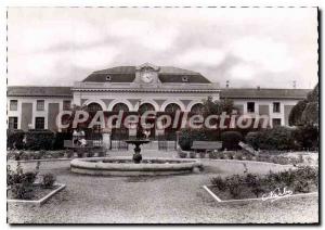 Postcard Modern Marmande Train And His Garden