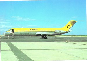 IPEC DC9 33F Spirit of Endeavour Aircraft Essendon Airport Continental Chrome