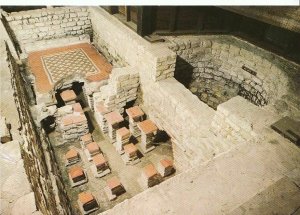 Gloucestershire Postcard - Chedworth Roman Villa   AB991