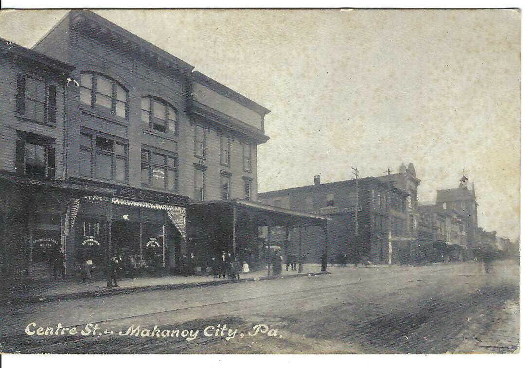 CI055 PA Mahanoy City Centre St Buildings and People Divided Back