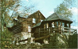 postcard WV - Hawks Nest State Park - Museum