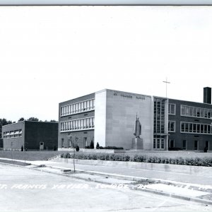 c1950s Dyersville, IA RPPC St Francis Xavier Catholic School Photo Postcard A105