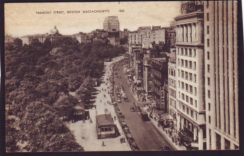 P1460 1943 used postcard birds eye view tremont st boston mass old cars park