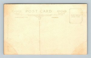 Postcard WW1 Era Soldiers Digging Trenches Z14