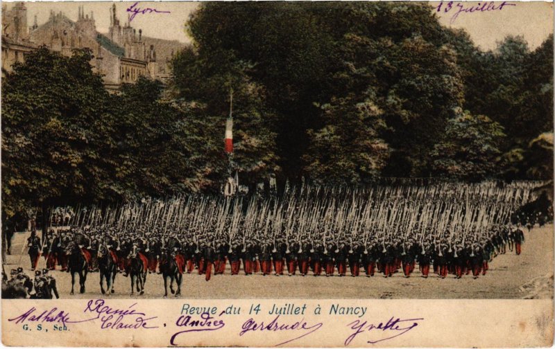 CPA Militaire Nancy - Revue du 14 Juillet á Nancy (90677)
