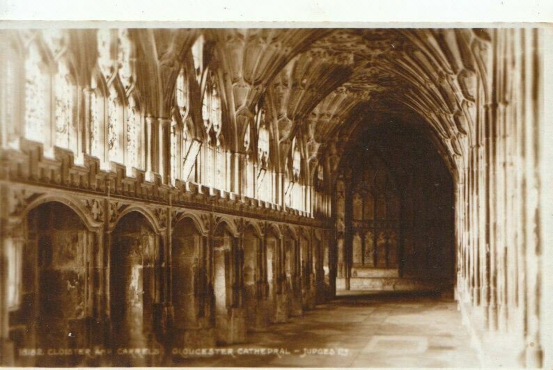Gloucestershire Postcard - Cloister & Carrels - Gloucester Cathedral  Ref TZ6975
