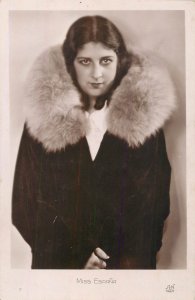 B584 Beauty contest Europe most beautiful girl Miss Spain Pepita Samper