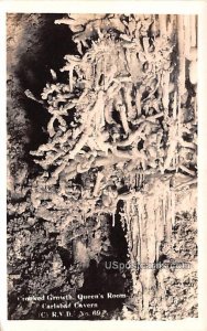 Crooked Growth in Carlsbad Caverns, New Mexico