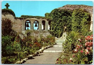 Postcard - Old fashioned garden - Mission San Juan Capistrano, California