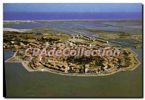 Postcard Modern GRUISSAN VILLAGE tower Barbarossa beach