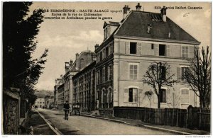 CPA Écoles de la rue de CHATEAUDUN (722765)