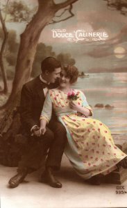 VINTAGE POSTCARD HAPPY MOMENTS ROMANTIC COUPLE c. 1925 CARD 6 OF SET