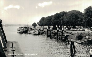 Netherlands Gorichem Outside the Water Gate RPPC Vintage Postcard 07.52