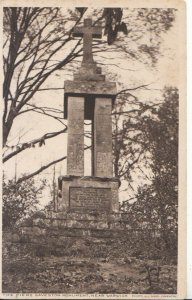 Warwickshire Postcard - The Piers - Gaveston Monument - Ref 3712A