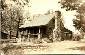 RPPC 1930s Old Matt's Cabin Ozarks T19