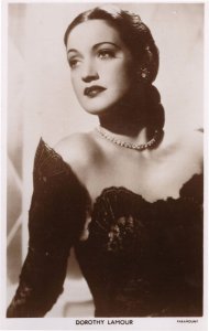 Dorothy Lamour Picturegoer Vintage PB Real Photo Postcard