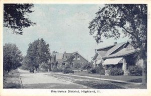 Highland Illinois Residence District Street Scene Vintage Postcard AA56067 