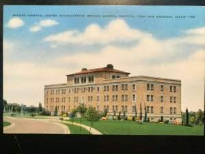 Vintage Postcard 1930-1945 Brooke Hospital Center HQ Fort Sam Houston Texas