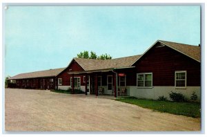 c1950s Wilson Motel, Highway 45 North Urbana Illinois IL Vintage Postcard 