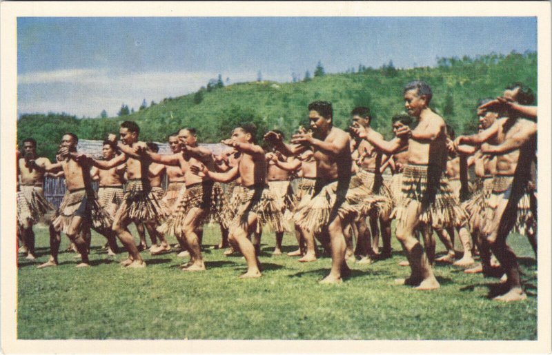 PC NEW ZEALAND, HAKA TAPARAHI, ROTORUA, Vintage Postcard (B41433)