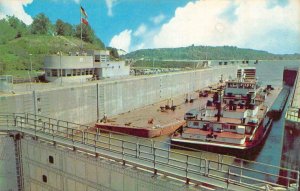 GILBERTSVILLE, Kentucky KY   BARGE IN THE LOCKS~Gigantic Kentucky Dam  Postcard