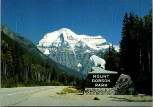 Canada Alberta Mount Robson