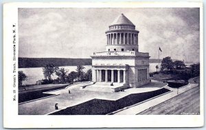 Postcard - Grant's Tomb, Riverside Park - New York City, New York