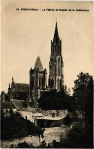 CPA Senlis- La Fleche et Facade de la Cathedrale FRANCE (1020346)