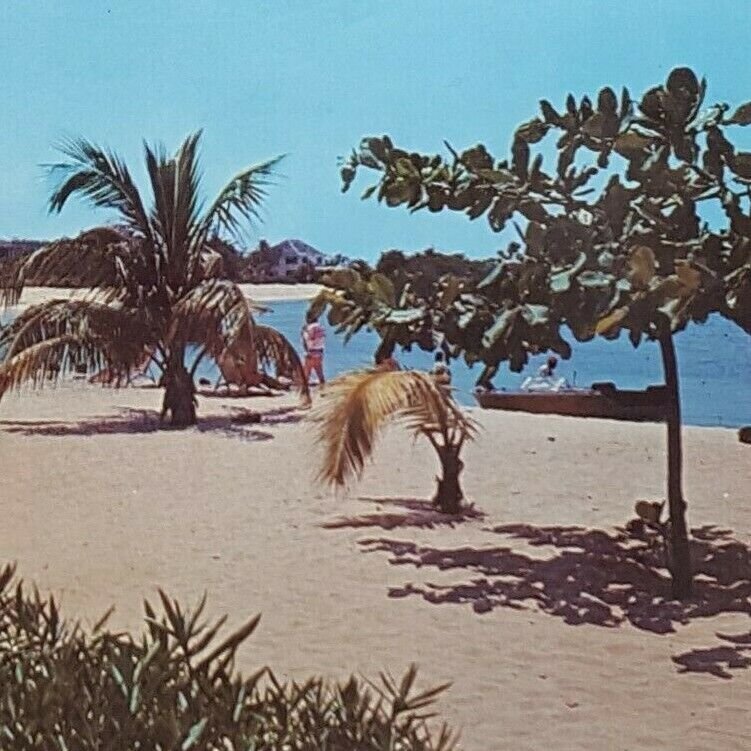 Vintage Postcard Half Moon Beach Montego Bay Jamaica 1970s