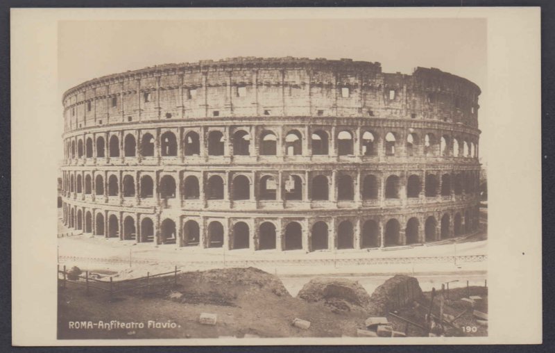 Italy-Lazio-Roma(Rome)-Colosseum