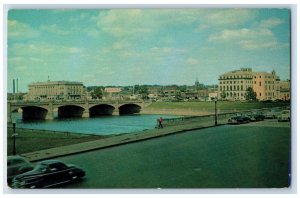 c1960's Looking East Across The Des Moines River, Des Moines IA Postcard