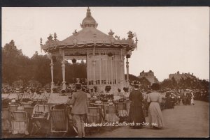 Essex Postcard - New Band Stand, Southend-On-Sea   DR235