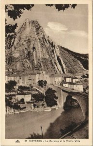 CPA SISTERON La Durance et la Vieille Ville (1208364) 