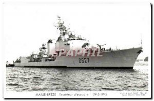 Postcard Modern Boat Maille Breze Escort of squadron