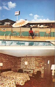 Carousel Motor Inn Postcard