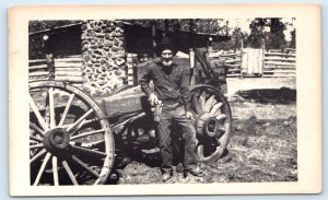 FLAGSTAFF, Arizona AZ ~ Buffalo Park TRAPPER O.T GILLETT Cabin c1950s Postcard