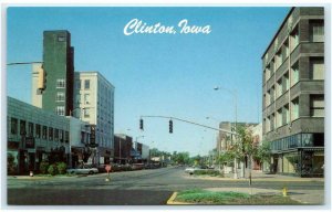 CLINTON, IA Iowa ~ SOUTH 5TH STREET Scene c1970s Cars Clinton County  Postcard