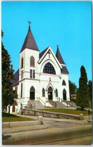 Postcard Saint Patrick's Catholic Church Milford New Hampshire USA North America
