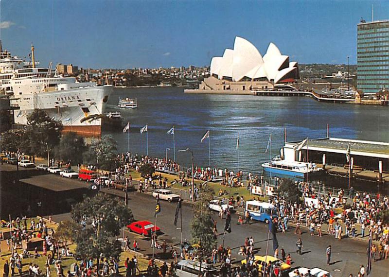 Sydney Australia Circular Quarry with Overseas Terminal Sydney Circular Quarr...