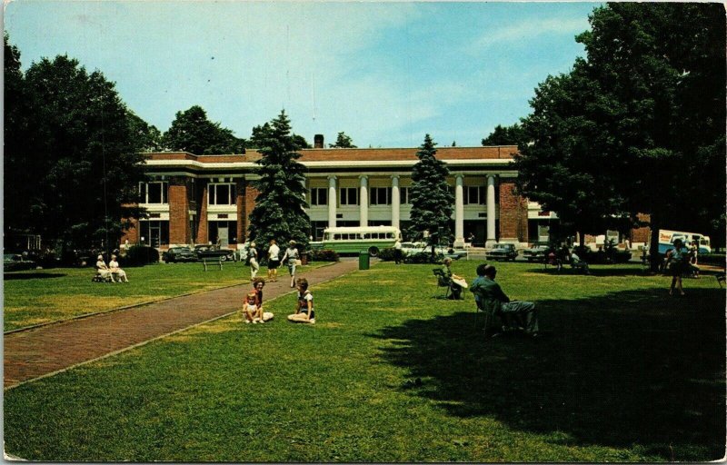 Bestor Plaza Colonnnade Chautauqua NY New York Postcard VTG UNP Vintage Unused  