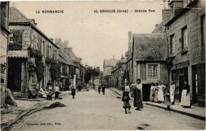 CPA Briouze (Orne) - Grande Rue (250050)