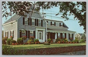 Roadside~Salt Acre Efficiency Apartments~Cape Cod MA~Vintage Postcard