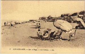 CPA Luc sur Mer sur la plage, Les Cabines (1233918)