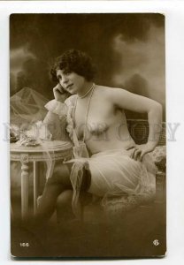 3135546 NUDE Woman near Table Vintage Real PHOTO GA #166 PC