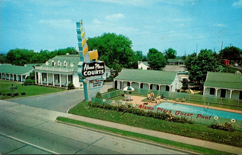 Tennessee Nashville Alamo Plaza Hotel Courts