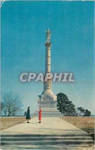 Modern Postcard The Yorktown Victory Monument at Yorktown Virginia