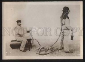 100245 RUSSIAN MILITARY DIVER Before immersing Vintage photo